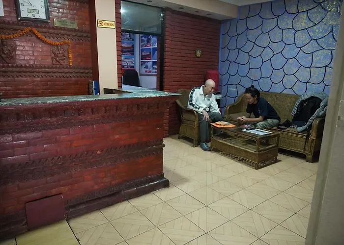 Hotel Travelers 2*